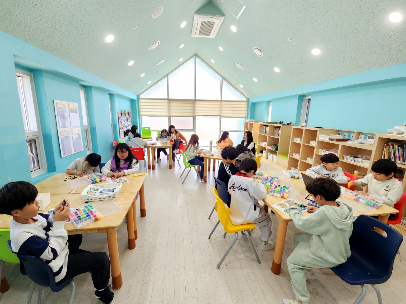 7번째 이미지:센터 외부7