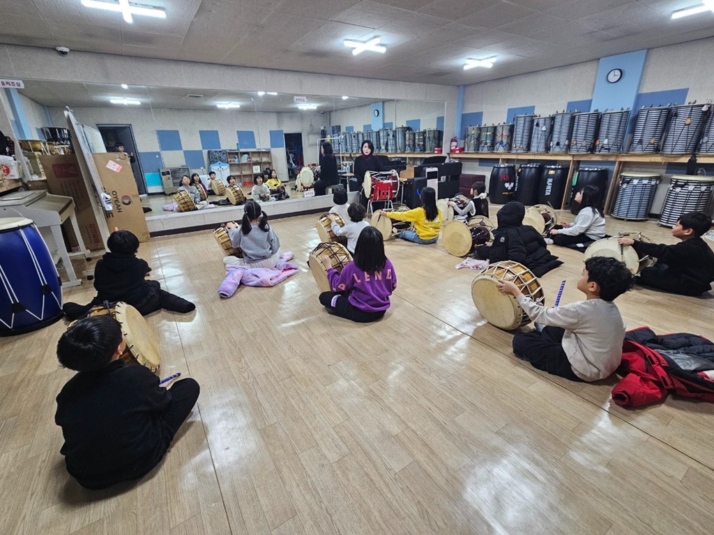 5번째 이미지:방축지역아동센터 시설 전경5