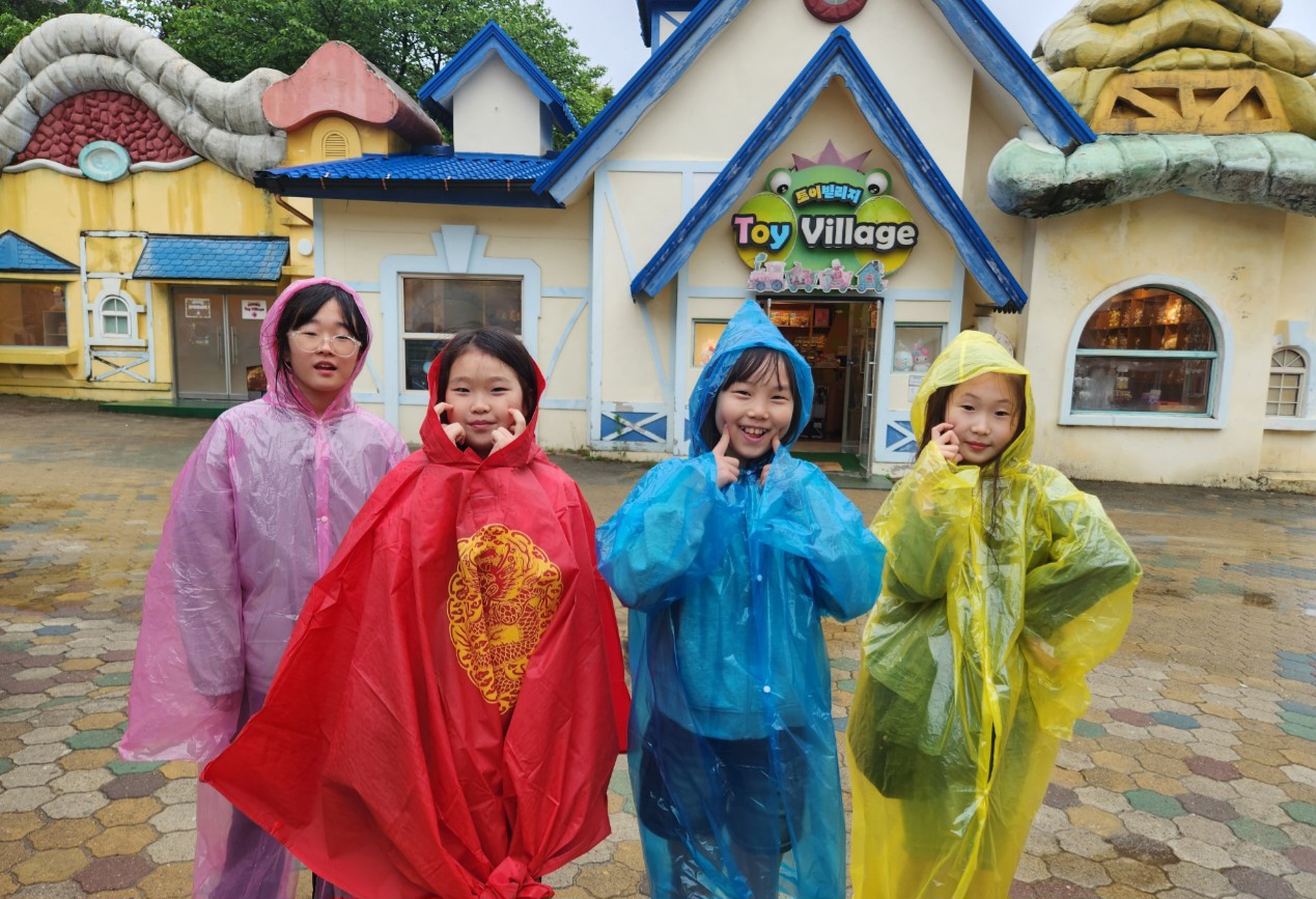 6번째 이미지:안전한 기관만들기-교통안전켐페인6